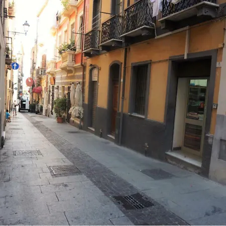 Dolce Sbadiglio * Cagliari